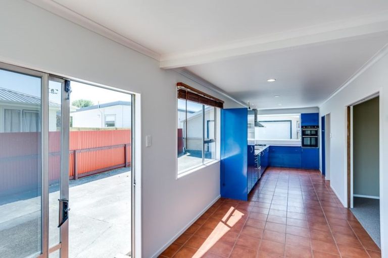 Photo of property in 11 Galway Street, Tamatea, Napier, 4112