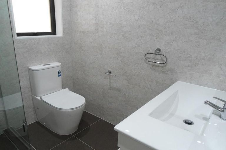 Photo of property in 39 Landon Avenue, Mangere East, Auckland, 2024