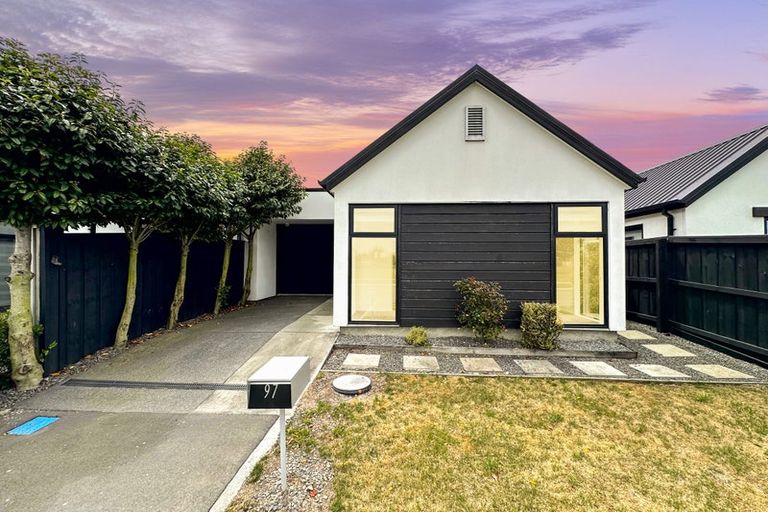 Photo of property in 97 Faringdon Boulevard, Rolleston, 7615