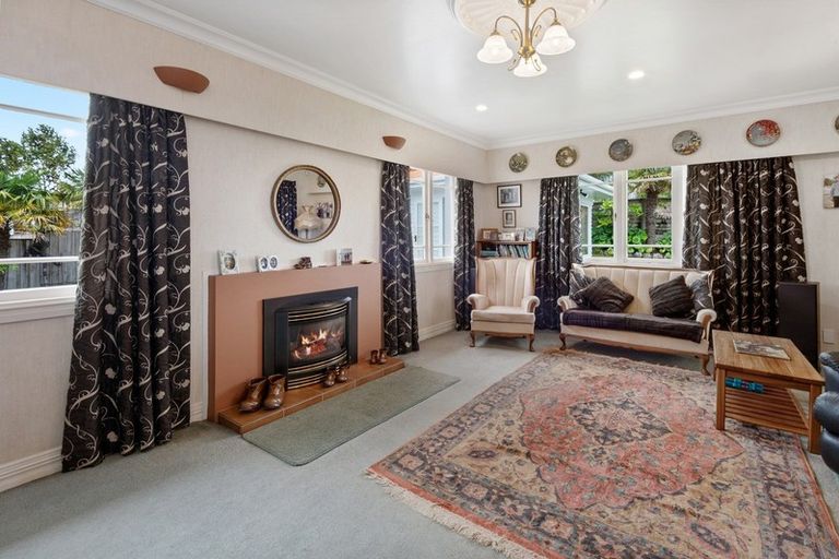 Photo of property in 25 Harbour View Road, Onerahi, Whangarei, 0110