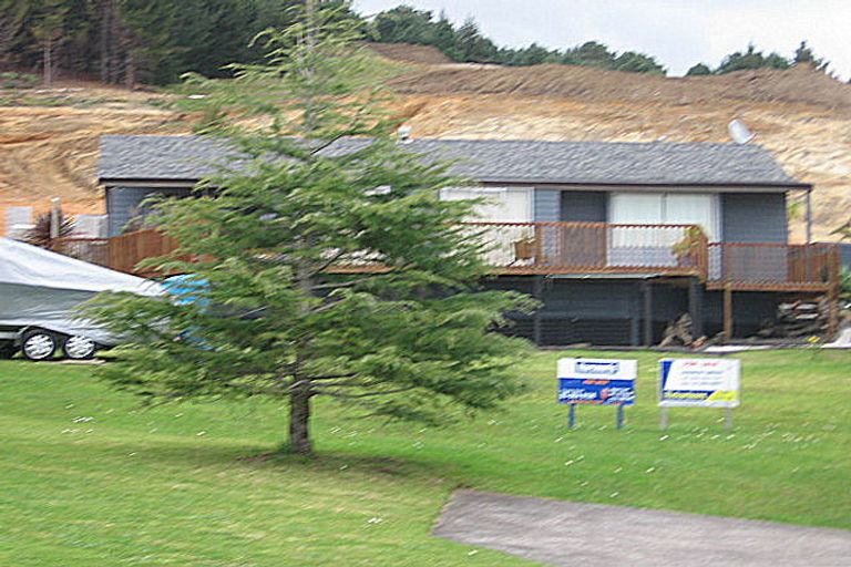 Photo of property in 106 The Yardarm, Pauanui, Hikuai, 3579