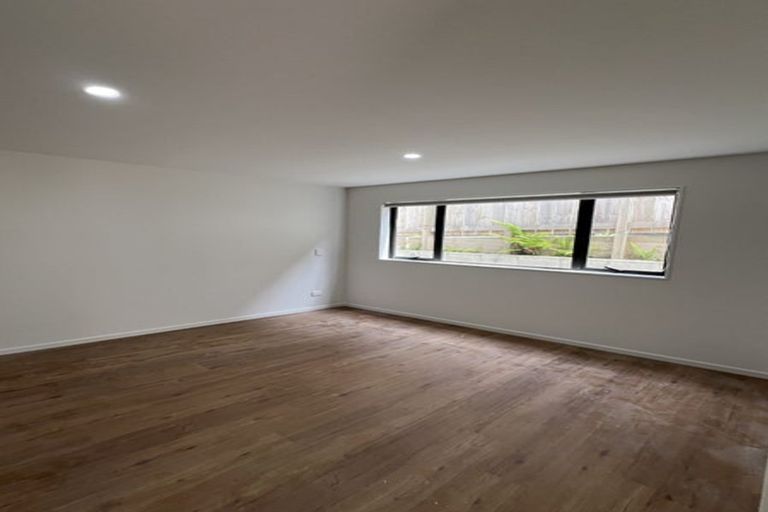 Photo of property in 38 Greenhill Crescent, Pakuranga, Auckland, 2010