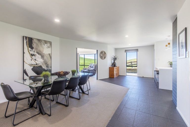 Photo of property in 14 Centre Road, Matamau, Dannevirke, 4977