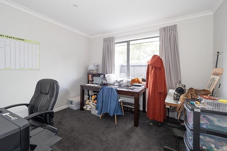 Photo of property in 8 Kelburn Place, Tinwald, Ashburton, 7700