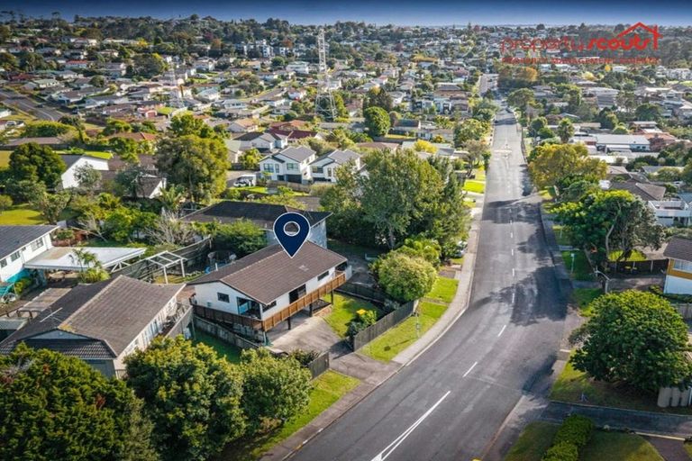 Photo of property in 59 Reynella Drive, Massey, Auckland, 0614