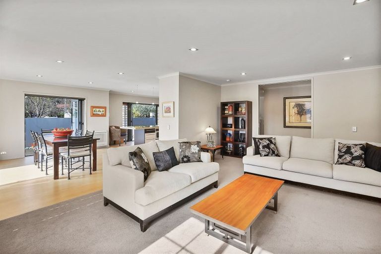 Photo of property in 228 Kirkwood Street, Thames, 3500