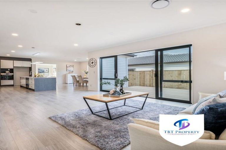 Photo of property in 41a Donegal Drive, Flat Bush, Auckland, 2019
