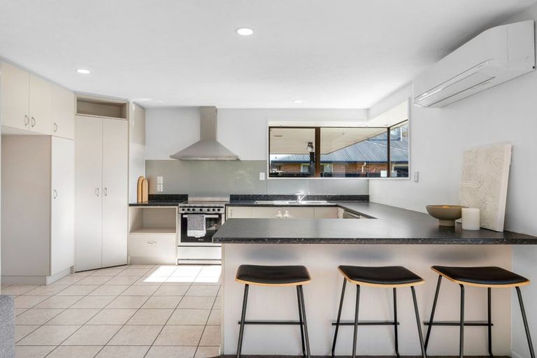 Photo of property in 2/4 Banks Street, Templeton, Christchurch, 8042