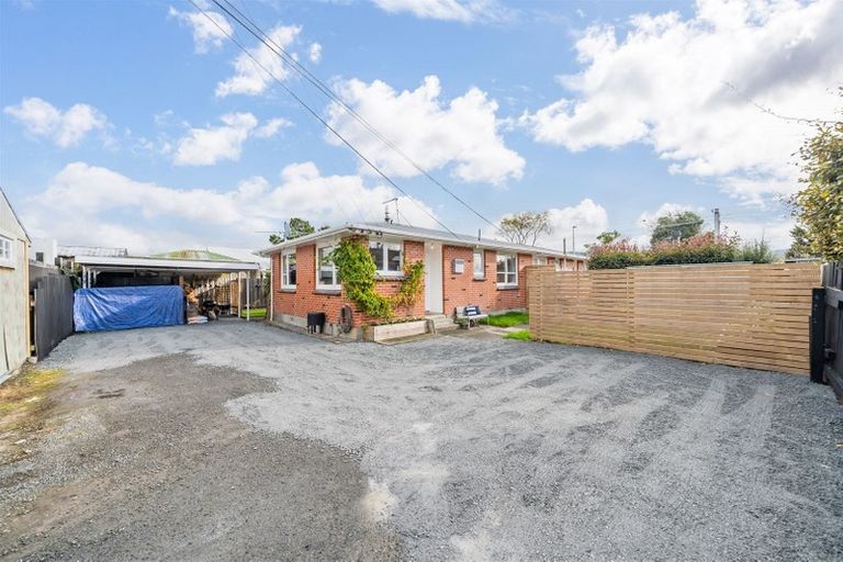 Photo of property in 68f2-a Seddon Street, Wallaceville, Upper Hutt, 5018