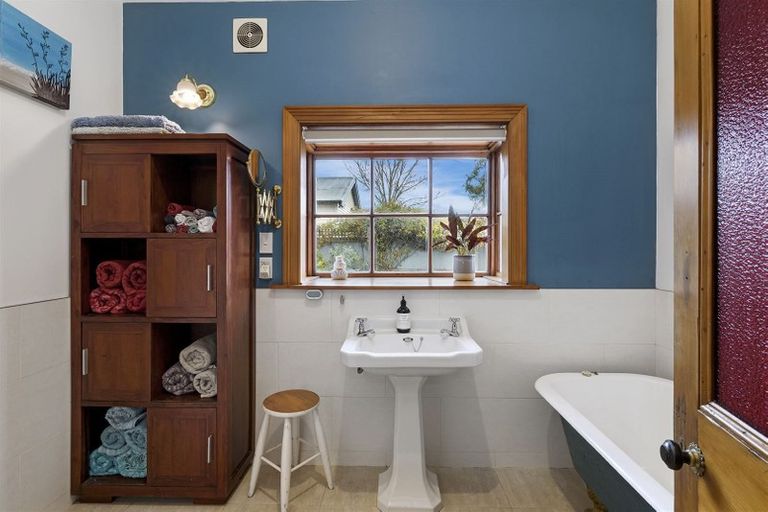 Photo of property in 28 Wyon Street, Linwood, Christchurch, 8062