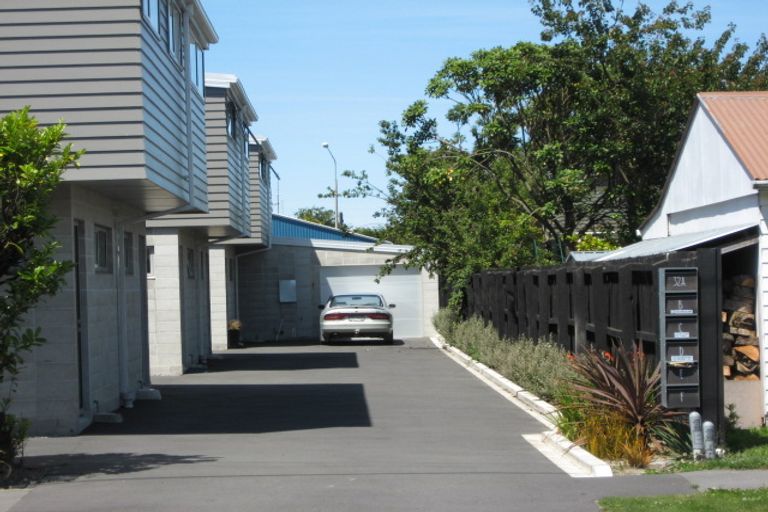 Photo of property in 32d Champion Street, Edgeware, Christchurch, 8013