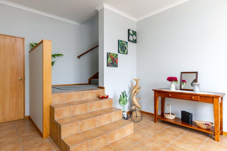 Photo of property in 14 Moana View Road, Waikawa, Picton, 7220