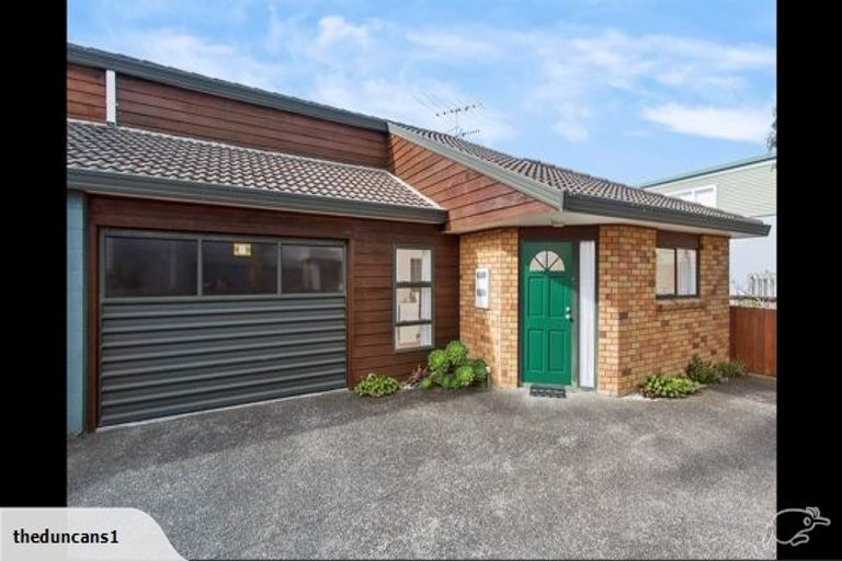 Photo of property in 4/26 Inverness Road, Browns Bay, Auckland, 0630