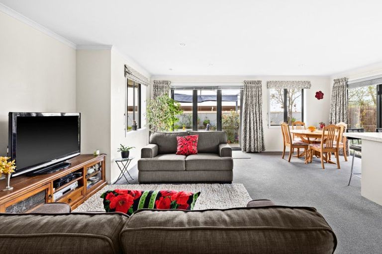 Photo of property in 123 Arataki Road, Havelock North, 4130