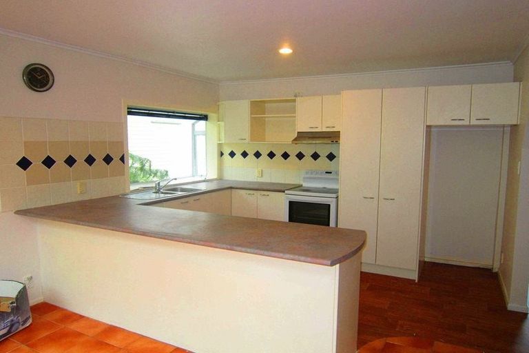 Photo of property in 14 Orion Place, Hillcrest, Auckland, 0627