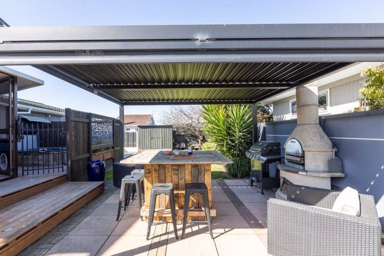 Photo of property in 24 Harpham Street, Taradale, Napier, 4112