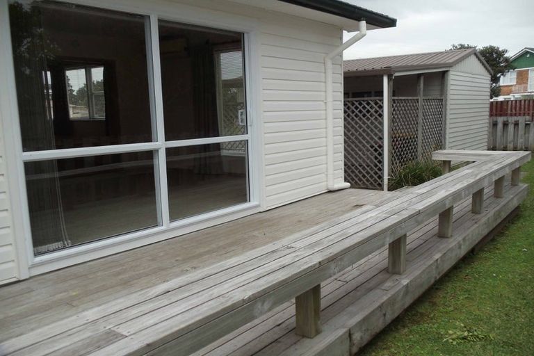 Photo of property in 11 Riverina Avenue, Pakuranga, Auckland, 2010