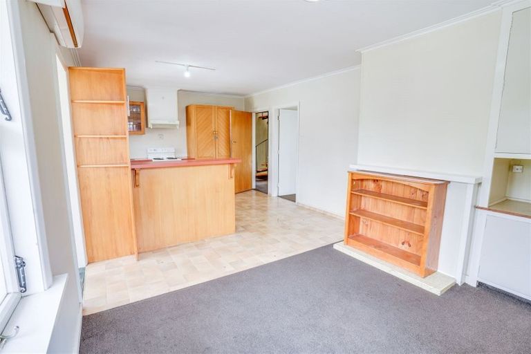 Photo of property in 129 Springs Road, Hornby, Christchurch, 8042