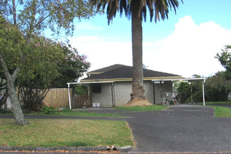 Photo of property in 2/10 Mayville Avenue, New Lynn, Auckland, 0600