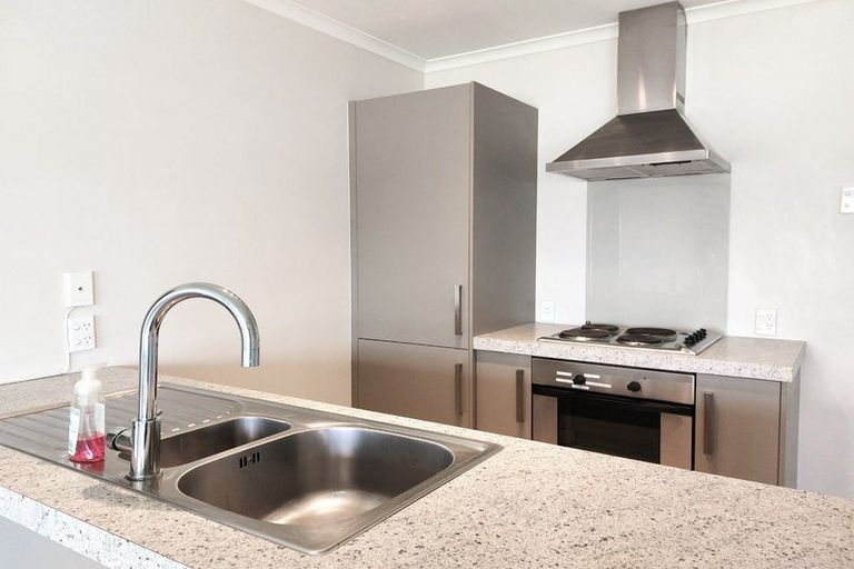 Photo of property in 19j Inverness Avenue, Hamilton East, Hamilton, 3216