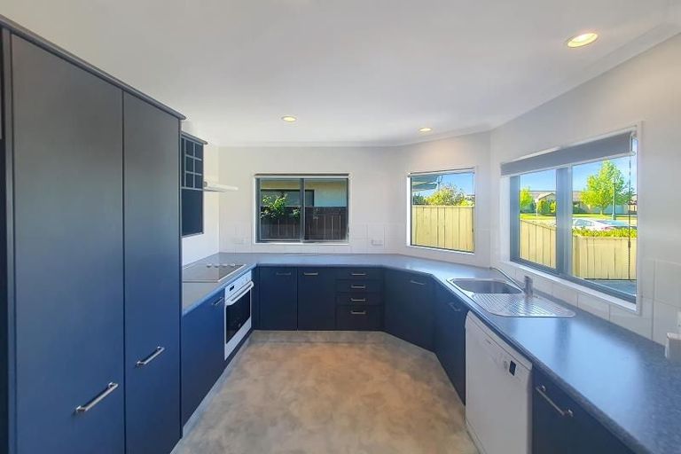 Photo of property in 56a Kensington Drive, Taradale, Napier, 4112