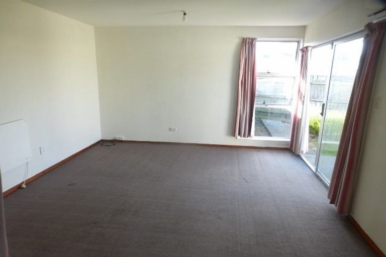 Photo of property in 7/72 Springs Road, Hornby, Christchurch, 8042