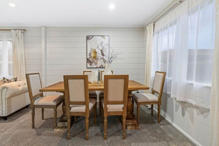 Photo of property in 28a Vincent Street, Howick, Auckland, 2014