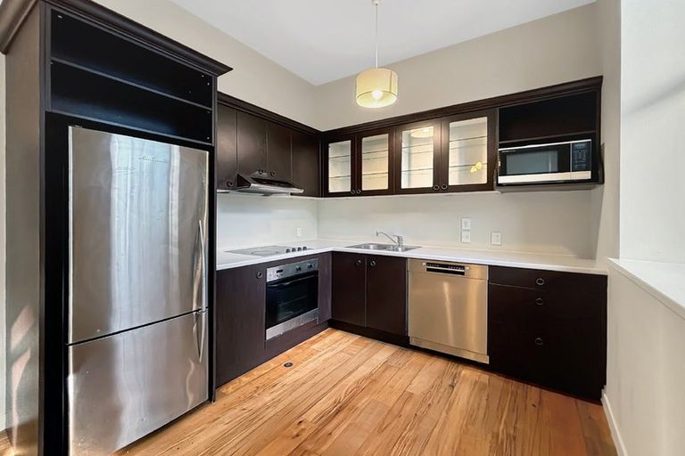 Photo of property in 1/30 Hanson Street, Mount Cook, Wellington, 6021