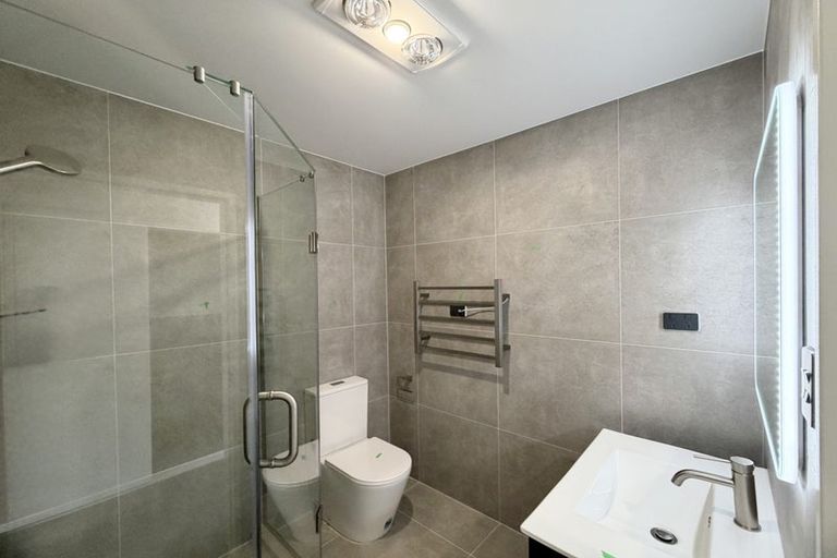 Photo of property in 6/399 Massey Road, Mangere East, Auckland, 2024