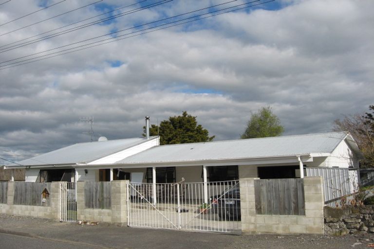 Photo of property in 75 Bibby Street, Waipawa, 4210