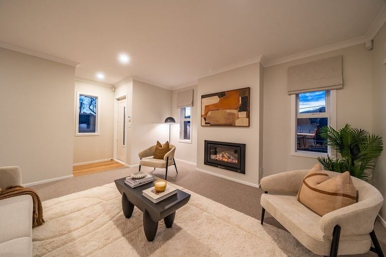 Photo of property in 70a Heretaunga Square, Silverstream, Upper Hutt, 5019