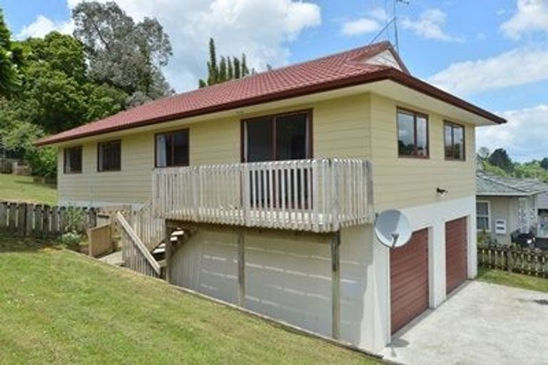 Photo of property in 3 Pearce Drive, Te Kamo, Whangarei, 0112