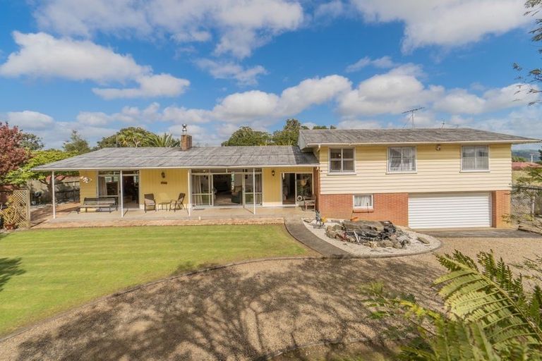 Photo of property in 15 Saint Johns Avenue, Tuakau, 2121