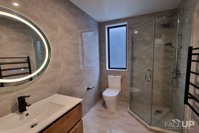 Photo of property in 10 Skua Road, Hobsonville, Auckland, 0616