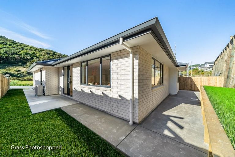 Photo of property in 115 Silverstream Road, Crofton Downs, Wellington, 6035