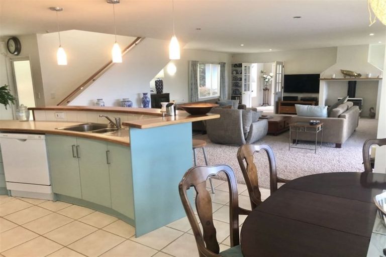 Photo of property in 98 Tangiteroria Lane, Pauanui, Hikuai, 3579
