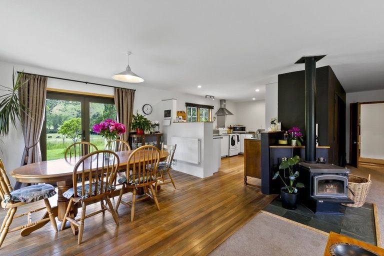 Photo of property in 351 Morven Ferry Road, Arrow Junction, 9371