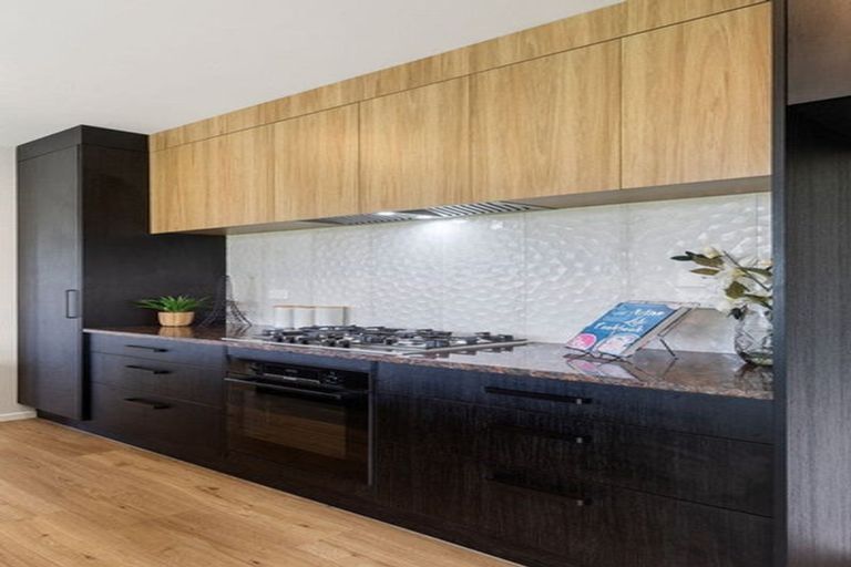 Photo of property in 2 Te Ia Terrace, Cambridge, 3434