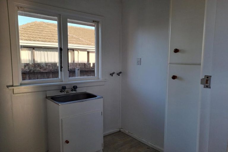 Photo of property in 12 Vauxhall Street, Bishopdale, Christchurch, 8053