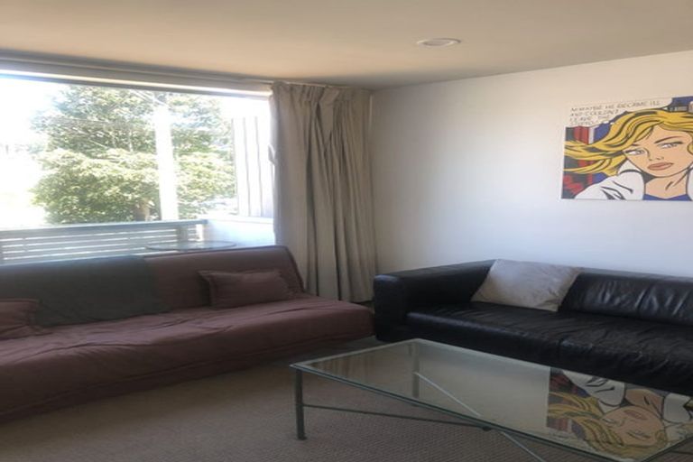 Photo of property in 2/37 Daniell Street, Newtown, Wellington, 6021