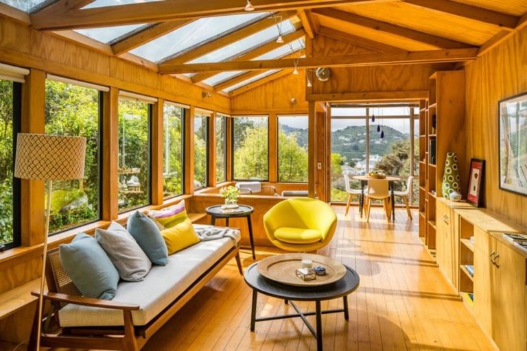 Photo of property in 17 Mairangi Road, Wadestown, Wellington, 6012