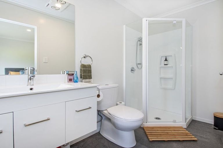 Photo of property in 14 Mangakino Lane, Kauri, Kamo, 0185