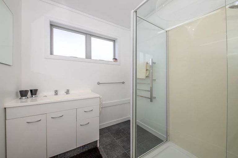 Photo of property in 97 Queen Street, Westport, 7825