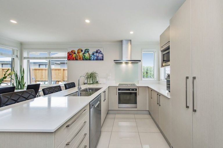 Photo of property in 33 Chandler Way, Rolleston, 7615