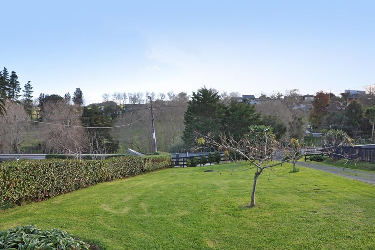 Photo of property in 38 Bickerstaffe Road, Maungaturoto, 0520