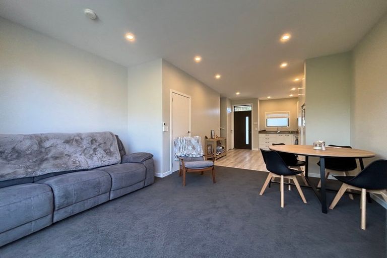 Photo of property in 15 Ron Deal Way, Epuni, Lower Hutt, 5011
