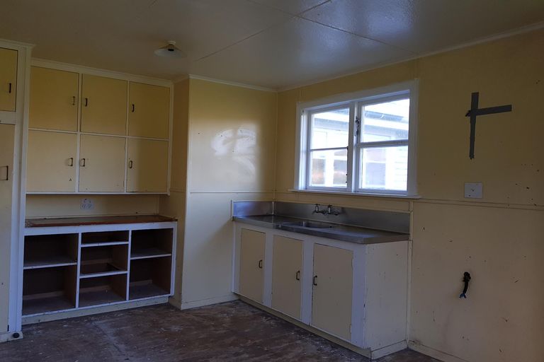 Photo of property in 32 Alfredton Road, Eketahuna, 4900