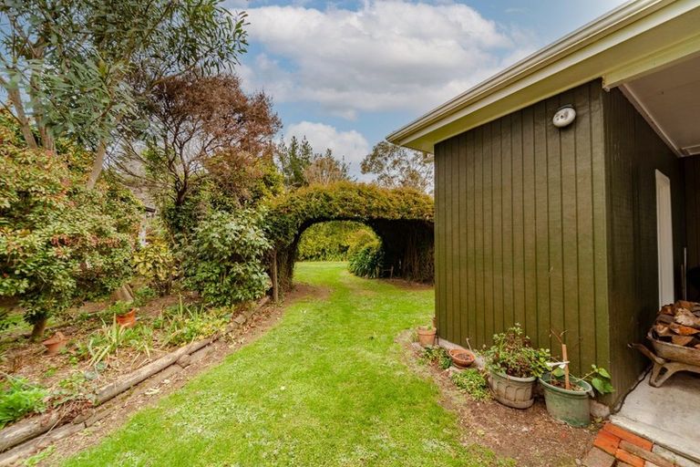 Photo of property in 4 Guy Street, Waipawa, 4210