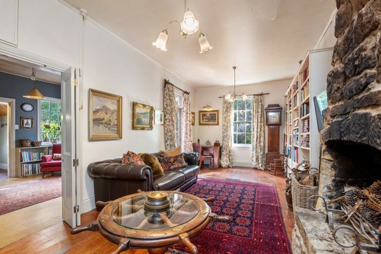Photo of property in 1 Main Road, Governors Bay, Lyttelton, 8971