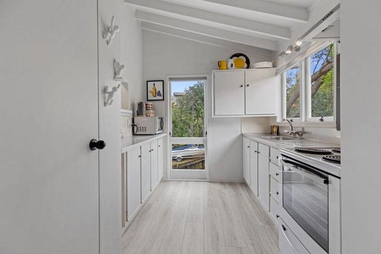 Photo of property in 16b Russell Place, Brookfield, Tauranga, 3110